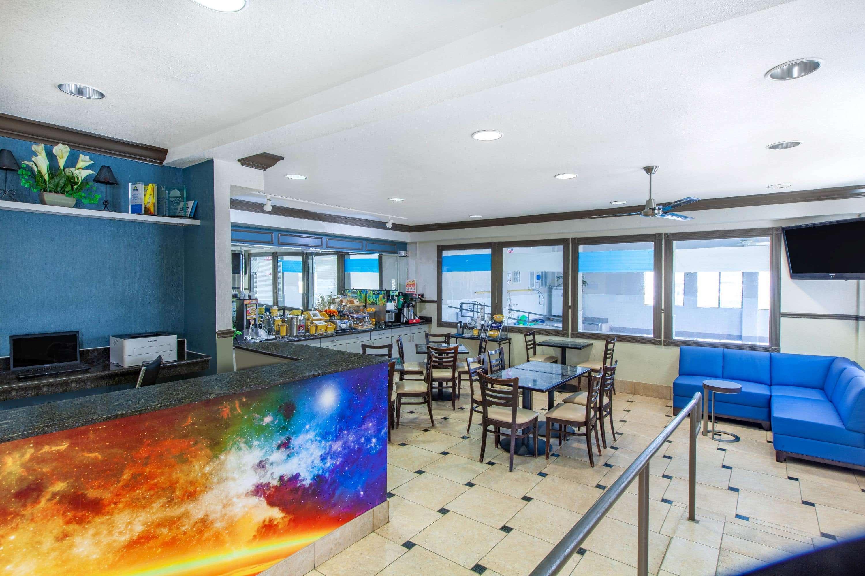 Days Inn & Suites By Wyndham Webster Nasa-Clearlake-Houston Εξωτερικό φωτογραφία